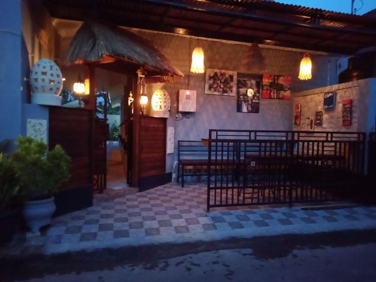 छात्रावास Gedhong
